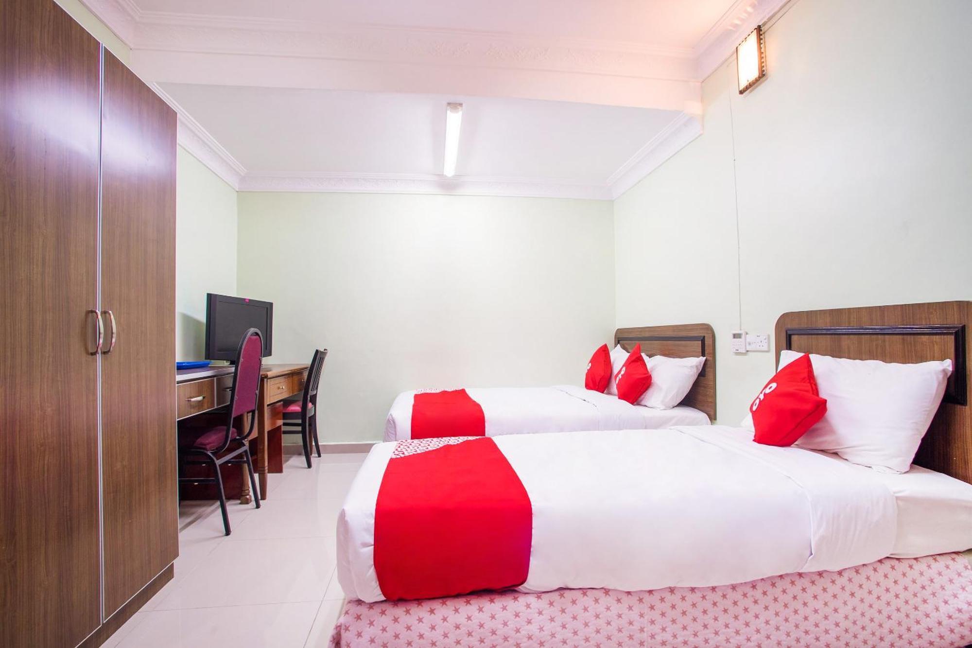 Super Oyo 89363 Casavilla Hotel Batu Caves Εξωτερικό φωτογραφία