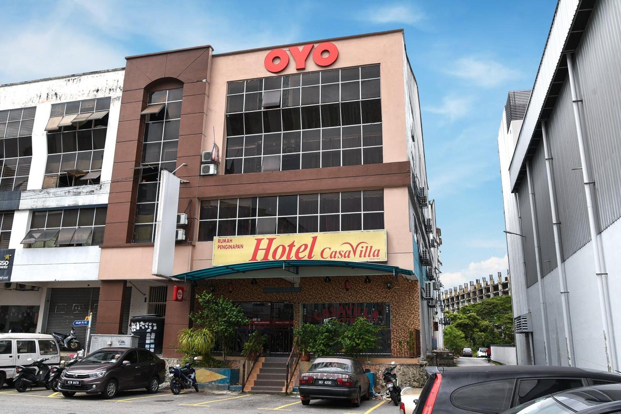 Super Oyo 89363 Casavilla Hotel Batu Caves Εξωτερικό φωτογραφία