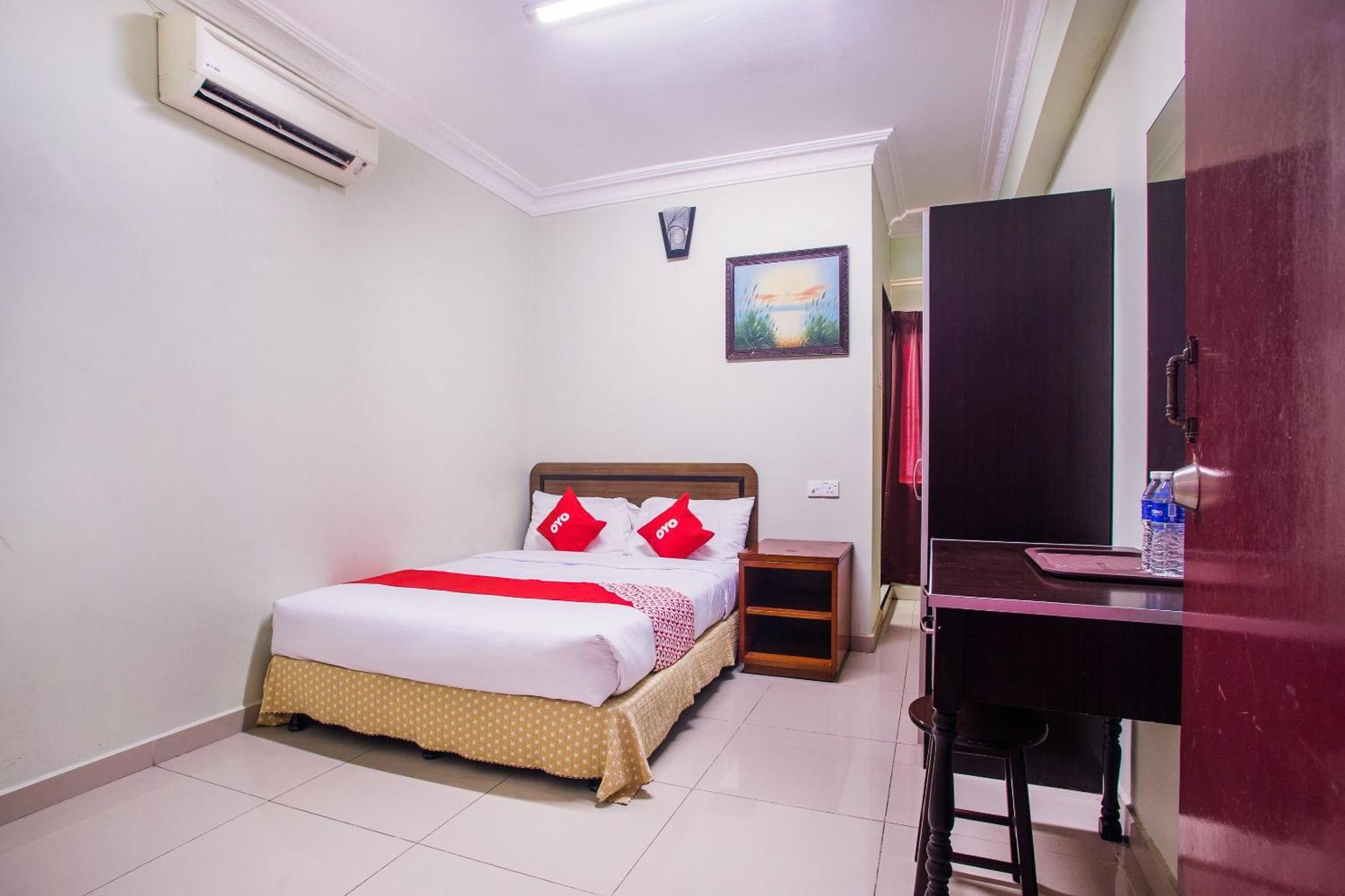 Super Oyo 89363 Casavilla Hotel Batu Caves Εξωτερικό φωτογραφία